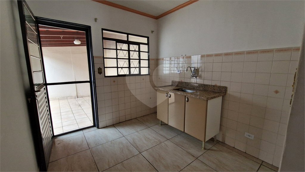 Casa à venda com 2 quartos no condomínio Residencial Nova Sorocaba, Sorocaba - SP