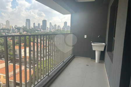 Apartamento à venda com 1 suíte em Cerqueira César, São Paulo, SP