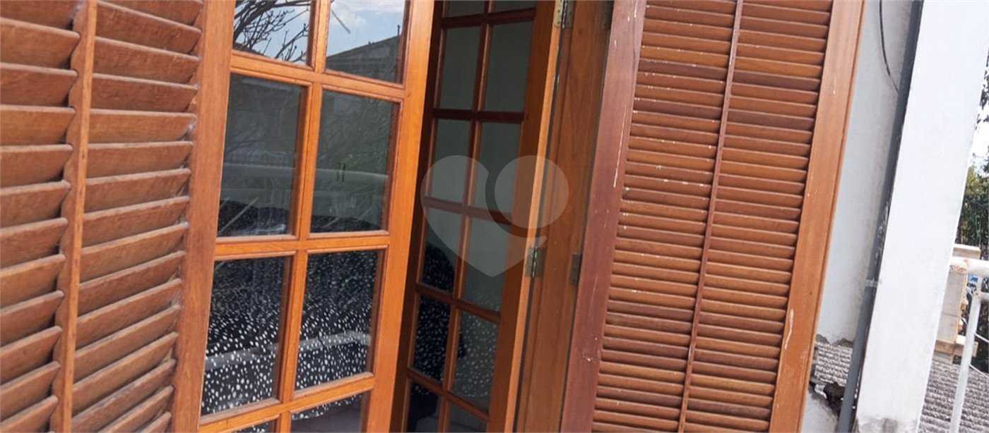 Casa à venda com 3 quartos, sendo 1 suíte,  em Jardim Valéria, Guarulhos, SP
