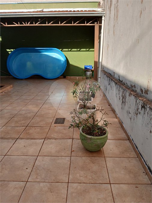 Casa à venda com 2 quartos em Jardim Klayton, Birigüi, SP