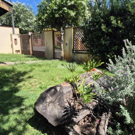 Casa à venda com 3 quartos, sendo 1 suíte, em Vila Esperia Ou Giglio, Atibaia, SP