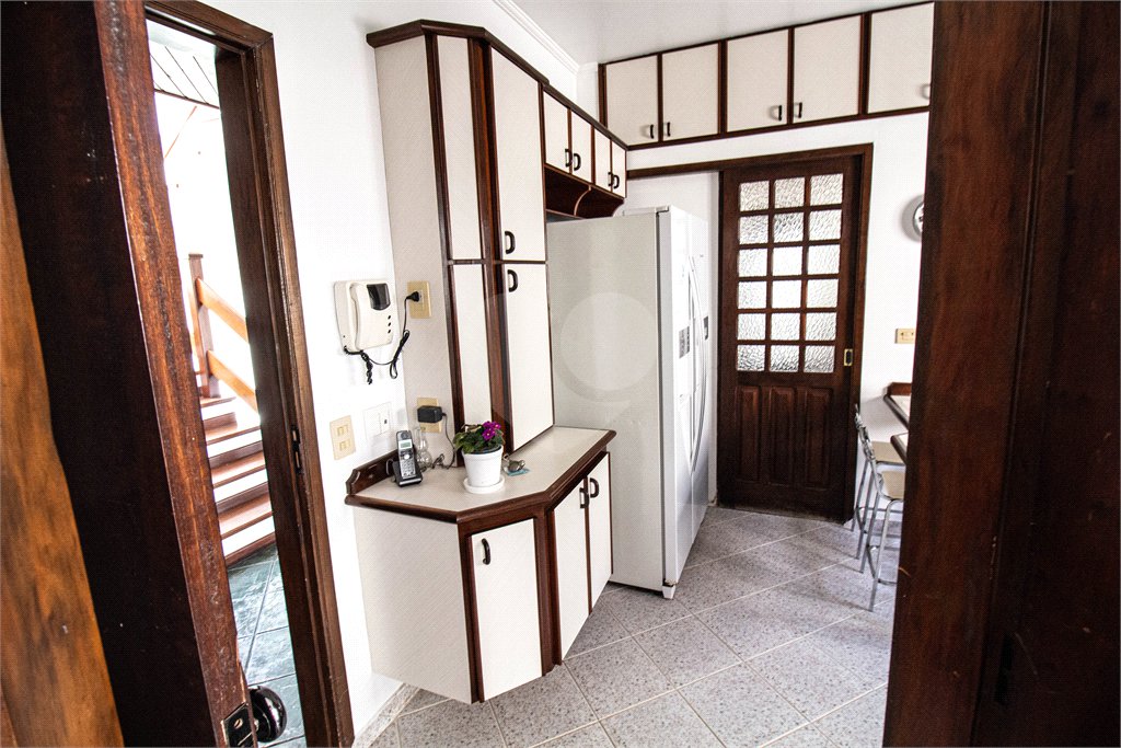 Casa à venda com 1 quarto, sendo 3 suítes, em Esplanada Mendes Moraes, São Roque, SP