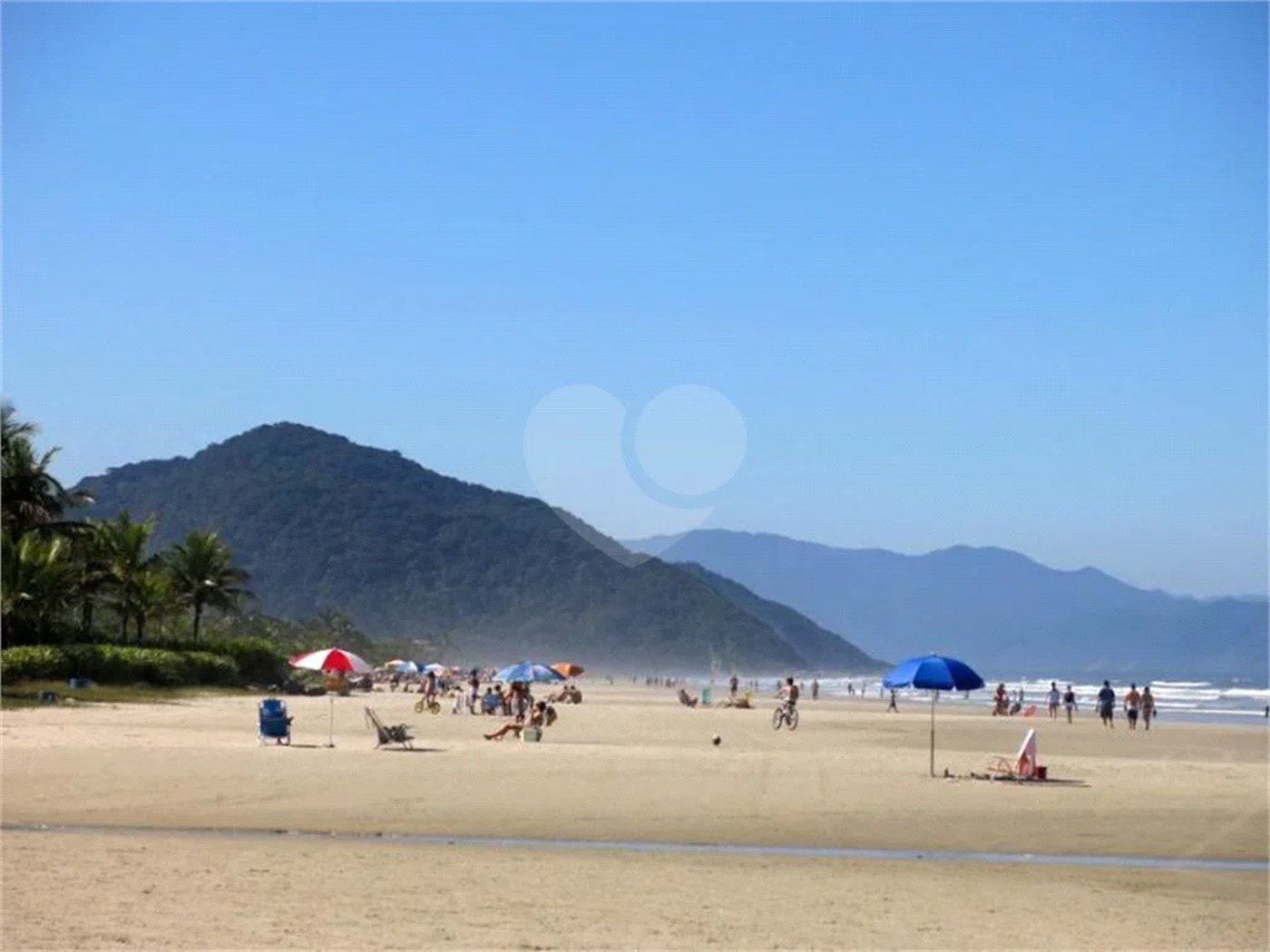 Casa à venda com 3 quartos, sendo 2 suítes, em Costa do Sol, Bertioga, SP