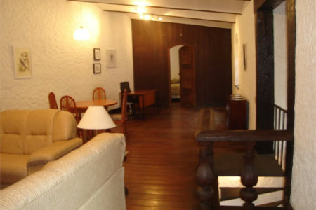 Sobrado à venda com 4 quartos, sendo 2 suítes, em Vila Madalena, São Paulo, SP