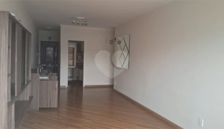 Apartamento à venda com 3 quartos, sendo 1 suíte,  em Cambuci, São Paulo, SP