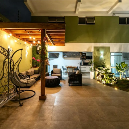 Sobrado à venda com 4 quartos, sendo 3 suítes,  em Brooklin, São Paulo, SP