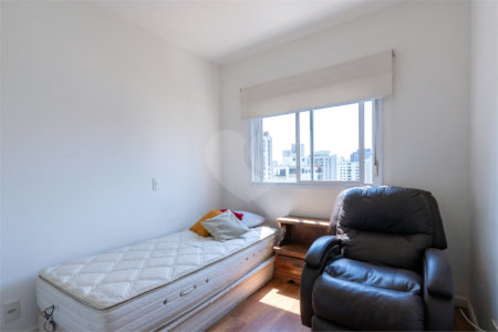 Apartamento à venda com 3 suítes em Campo Belo, São Paulo, SP