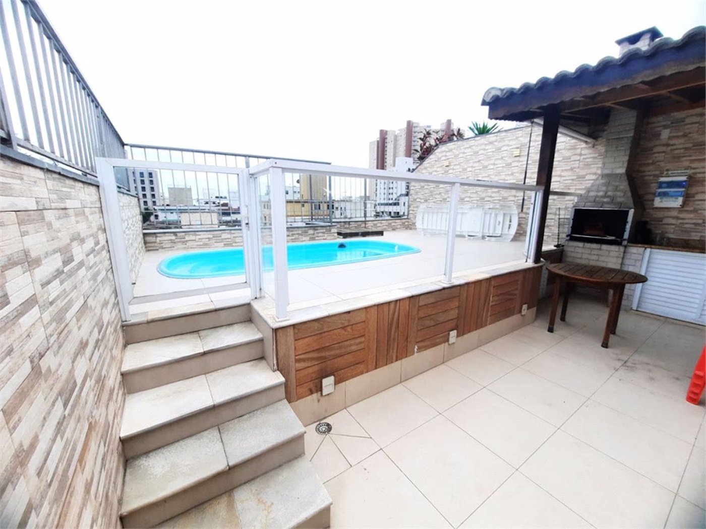Apartamento Residencial à venda, Jardim Praiano, Guarujá - AP1215.