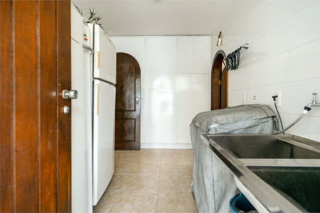 Casa Térrea à venda com 3 quartos, sendo 1 suíte, em Vila Inah, São Paulo, SP