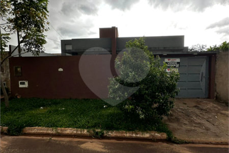 Casa à venda com 2 quartos em Jardim Ibirapuera, Ponta Porã, MS