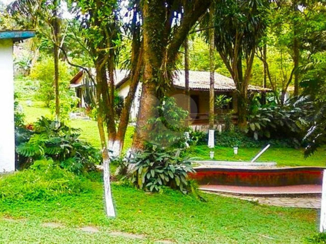 Terreno à venda no condomínio Estrada do Alvarenga,4964, São Paulo - SP