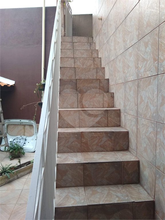 Sobrado à venda com 3 quartos em Vila Mazzei, São Paulo, SP
