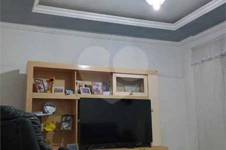 Casa à venda com 5 quartos, sendo 1 suíte, em Bangu, Rio de Janeiro, RJ