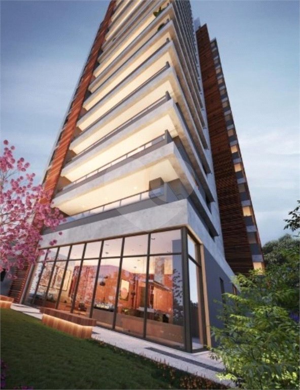 Apartamento à venda com 3 suítes em Indianópolis, São Paulo, SP