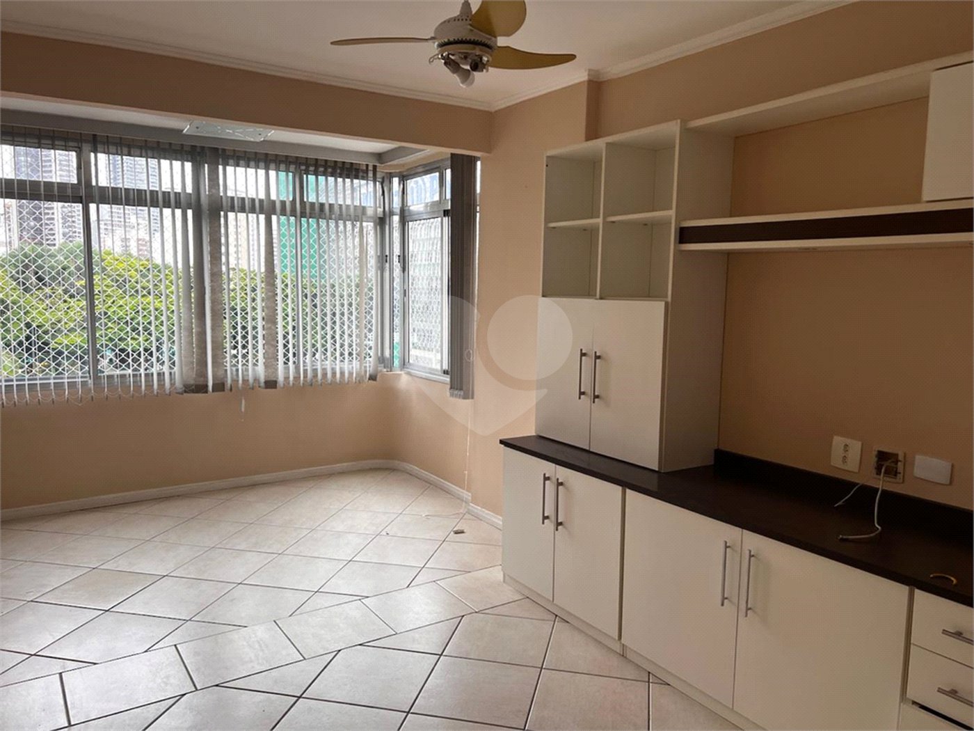 Apartamento à venda com 3 quartos, sendo 1 suíte, em Água Branca, São Paulo, SP