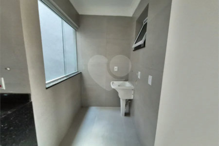 Apartamento à venda com 2 quartos em Vila Mangalot, São Paulo, SP