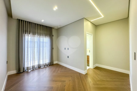 Casa à venda com 3 suítes no condomínio Villa dos Pinheiros, Indaiatuba - SP