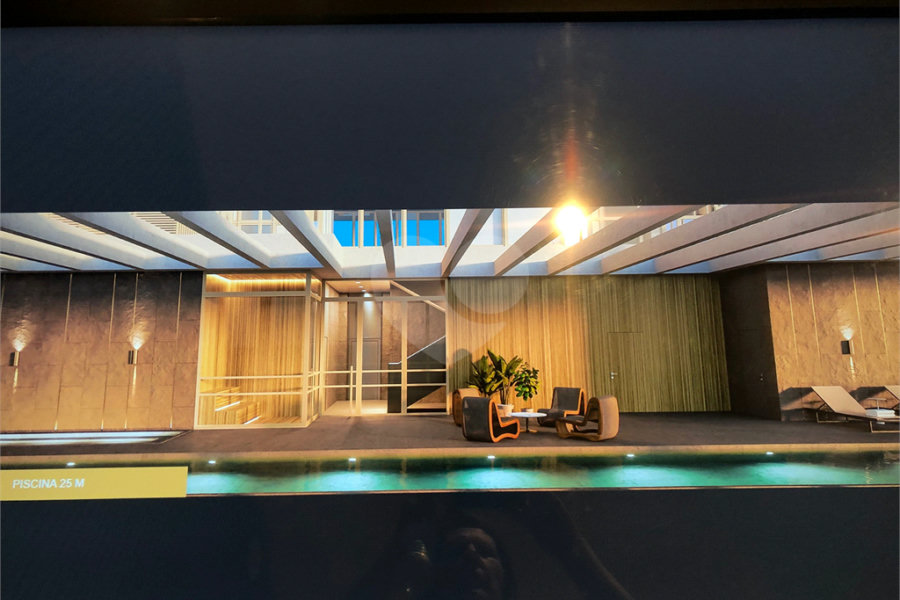 Apartamento à venda com 3 suítes em Moema, São Paulo, SP