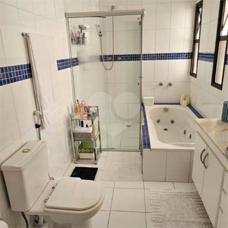 Apartamento à venda com 4 quartos, sendo 3 suítes,  em Vila Mariana, São Paulo, SP