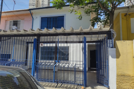 Casa à venda com 3 quartos, sendo 1 suíte,  em Vila Cordeiro, São Paulo, SP