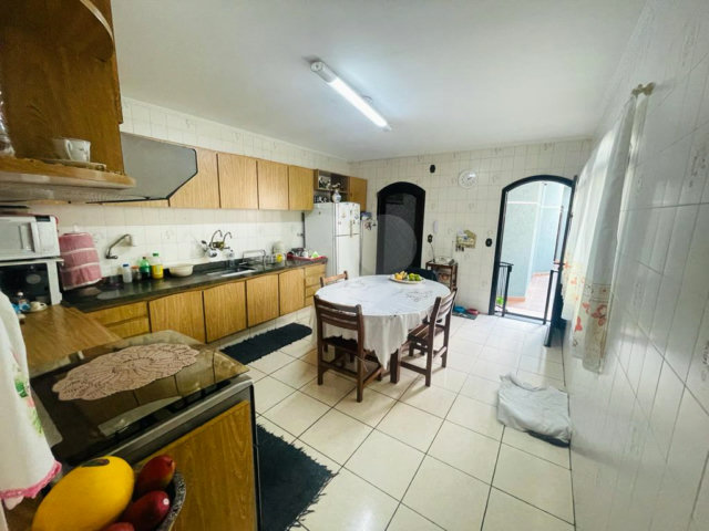Casa à venda com 4 quartos, sendo 2 suítes,  em Vila Maria, São Paulo, SP