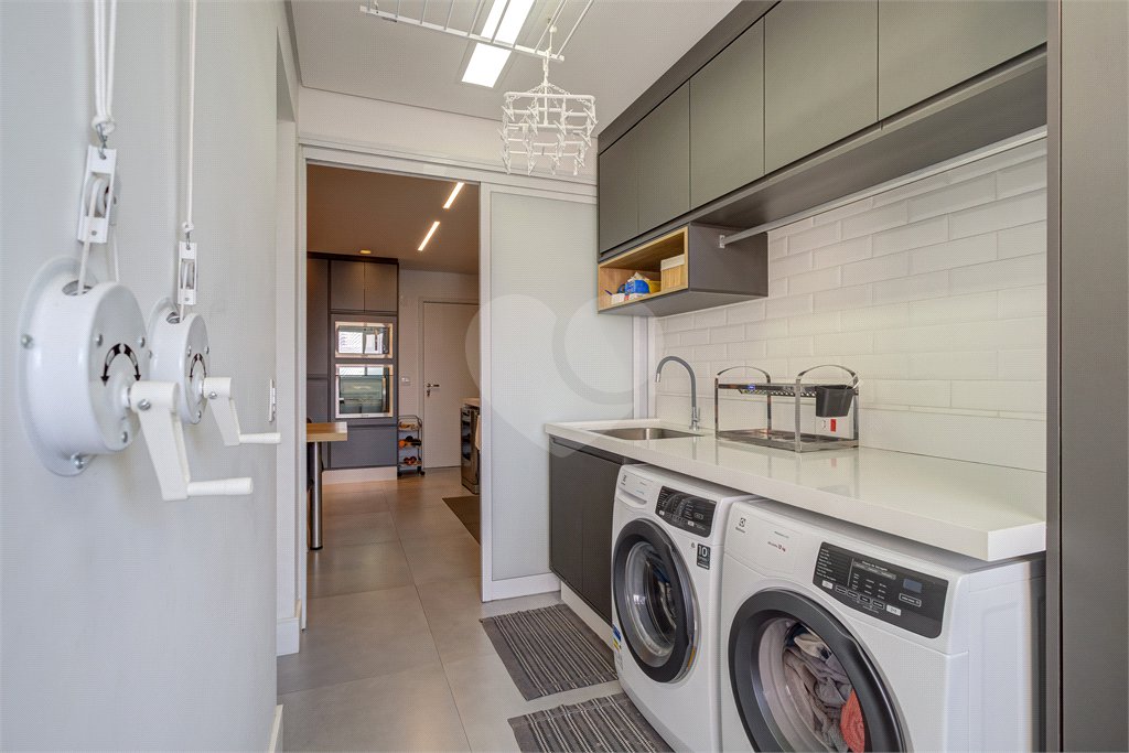 Apartamento à venda com 3 suítes em Vila Mascote, São Paulo, SP