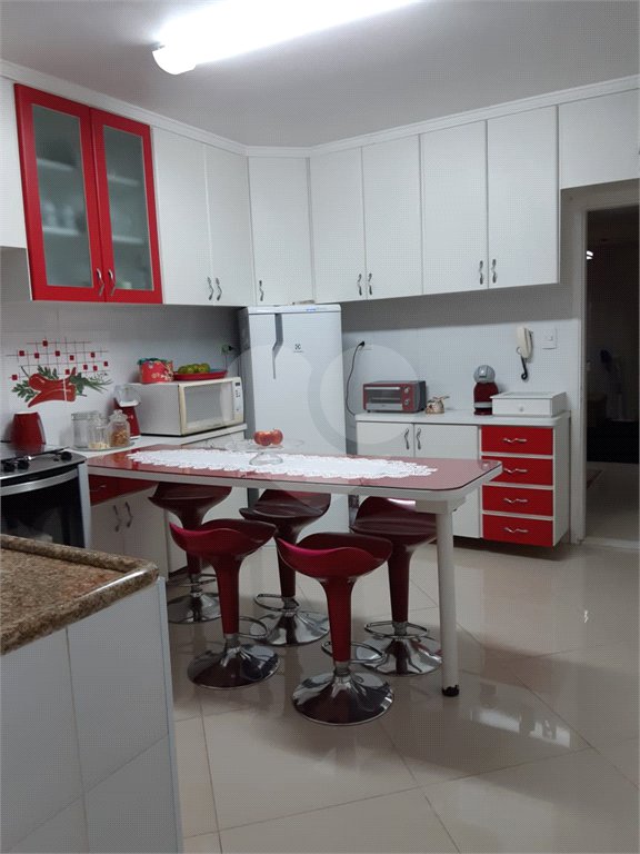 Sobrado à venda com 3 quartos em Vila Nova Cachoeirinha, São Paulo, SP