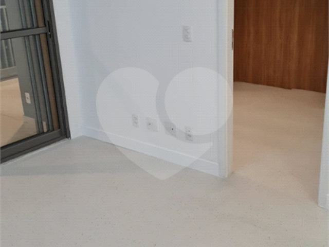 Apartamento à venda com 1 suíte em Vila Mariana, São Paulo, SP