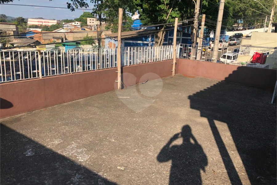 Sobrado à venda com 3 quartos, sendo 1 suíte,  em Serra da Cantareira, Mairiporã, SP