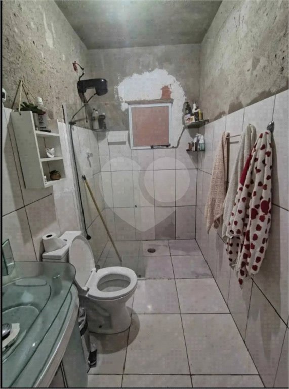Casa à venda com 2 quartos no condomínio Antilhas, Cotia - SP