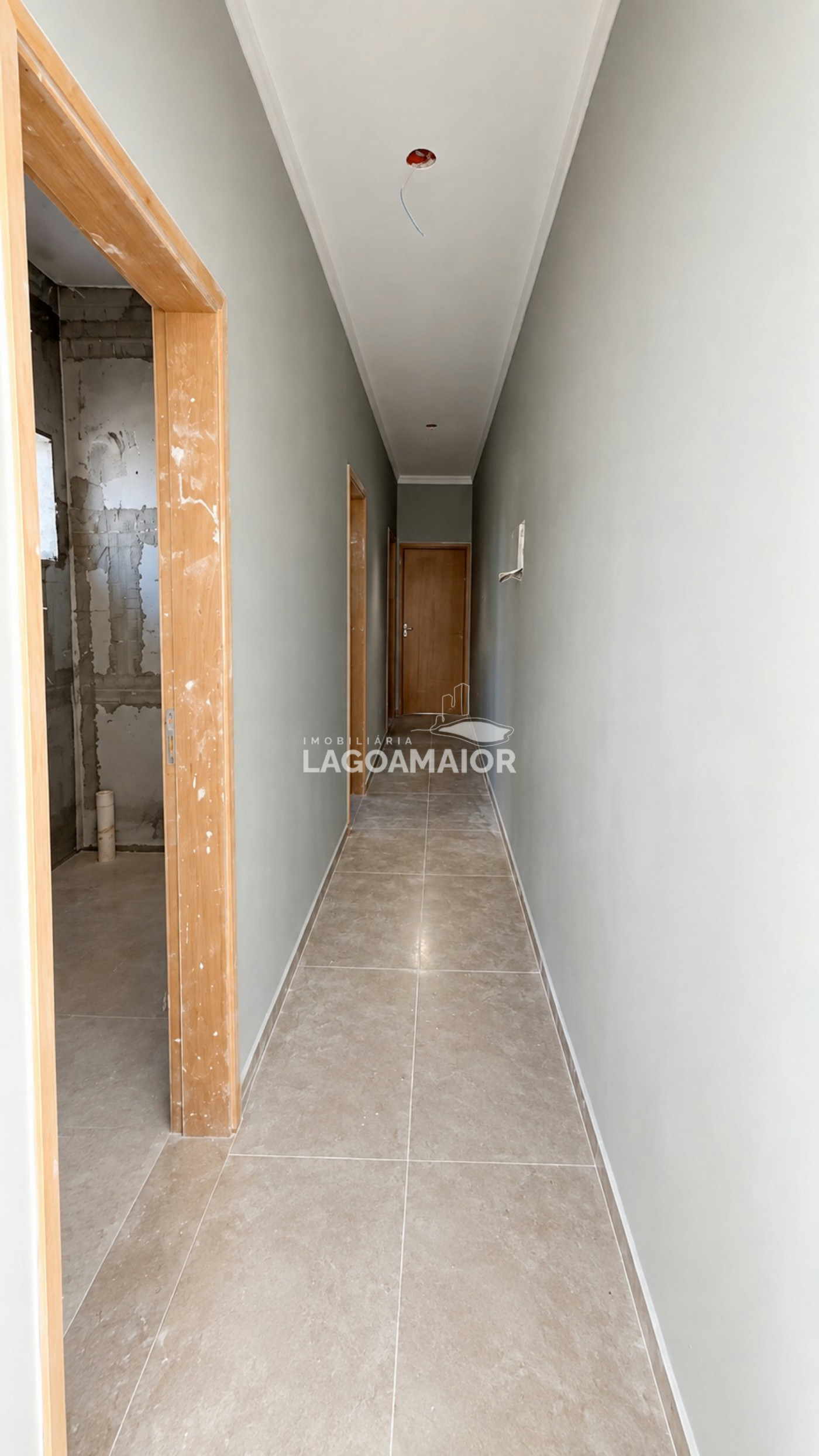 Casa à venda com 3 quartos, sendo 1 suíte, em Bela Vista da Lagoa, Três Lagoas - MS