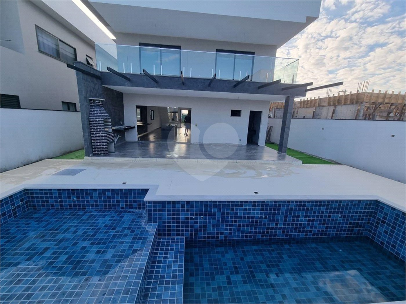 Casa à venda com 4 suítes em Ogiva, Cabo Frio, RJ