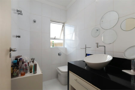 Sobrado à venda com 2 quartos, sendo 1 suíte, em Chácara Santo Antônio, São Paulo, SP