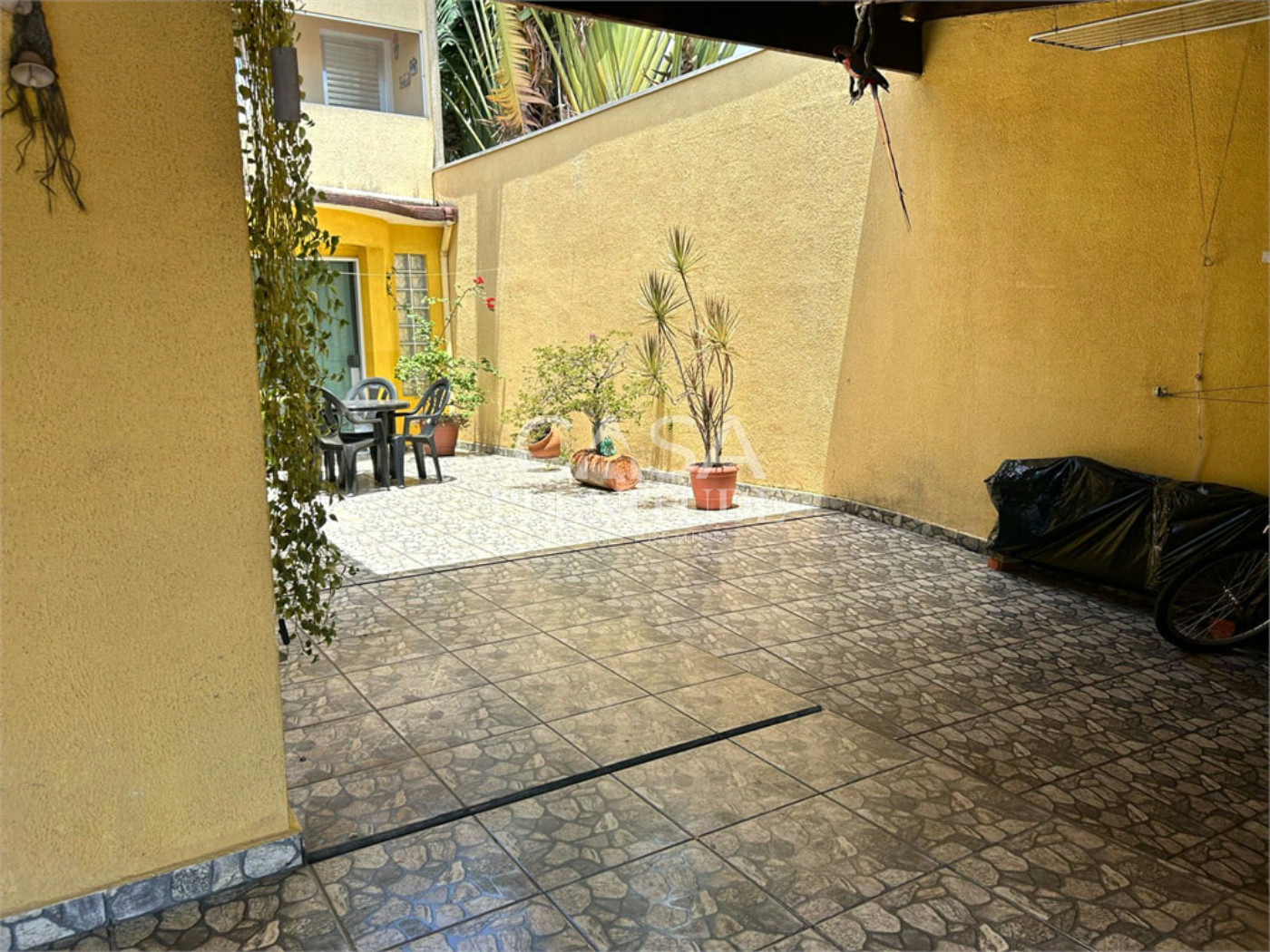 Casa à venda com 3 quartos, sendo 1 suíte,  em Éden, Sorocaba, SP