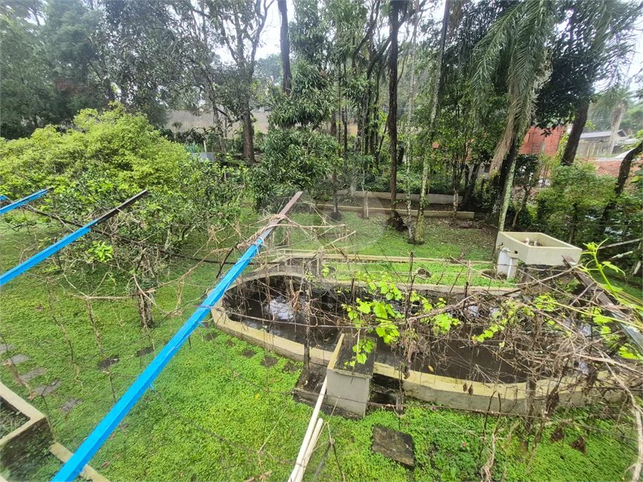 Sobrado à venda ou para alugar com 3 suítes em SERRA DA CANTAREIRA, Mairiporã, SP