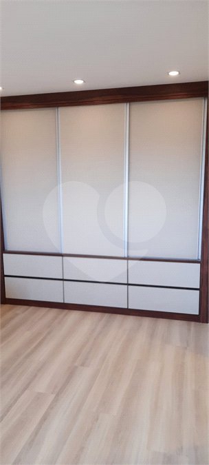 Apartamento à venda com 3 quartos, sendo 1 suíte, em Vila Assunção, Santo André, SP