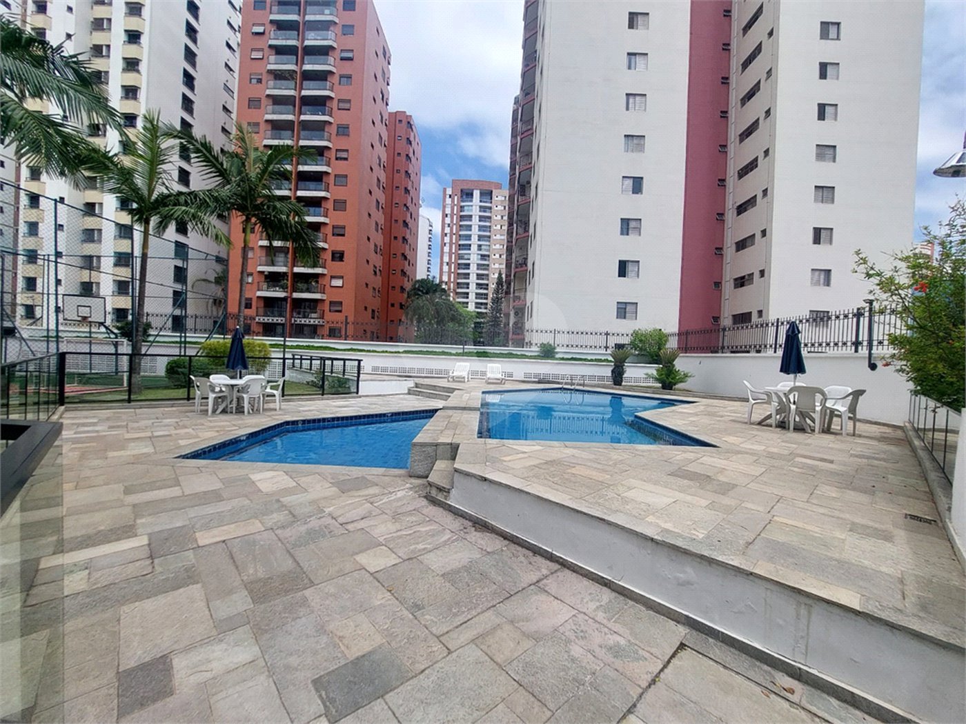 Apartamento para alugar com 4 quartos, sendo 1 suíte, em Vila Leopoldina, São Paulo, SP