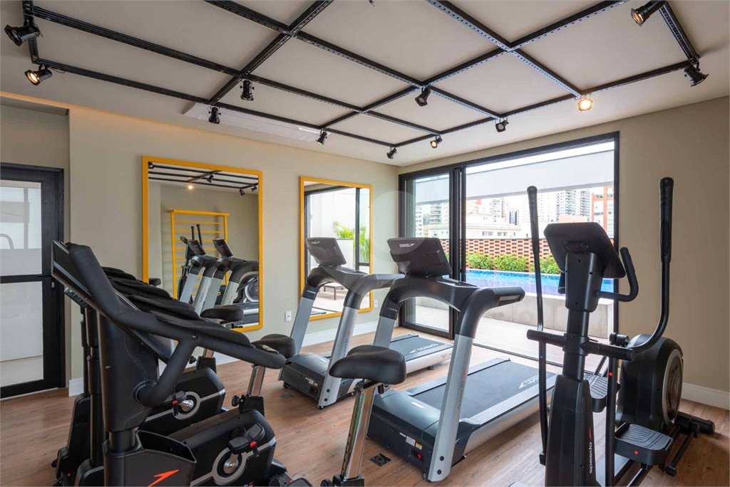 Apartamento à venda ou para alugar com 1 suíte em Pinheiros, São Paulo, SP