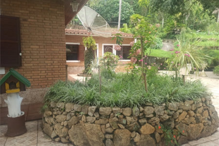 Sítio à venda com 9 quartos, sendo 5 suítes, em Portão, Atibaia, SP