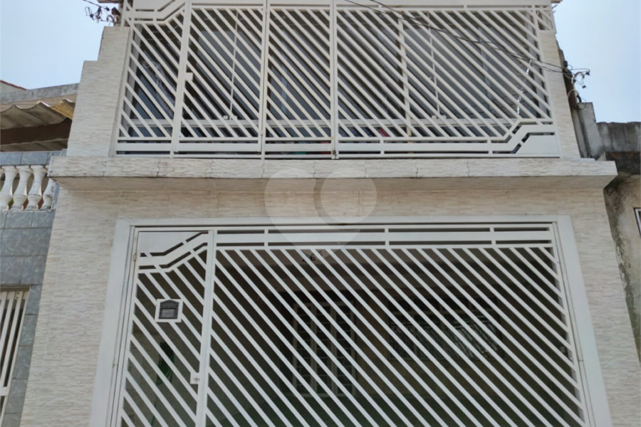 Sobrado à venda com 2 quartos no Brasilândia, São Paulo, SP