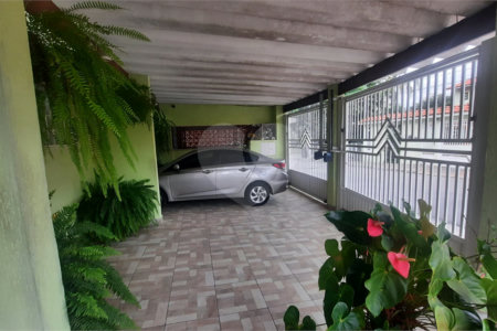 Casa à venda com 4 quartos, sendo 1 suíte,  em Vila Rosália, Guarulhos, SP