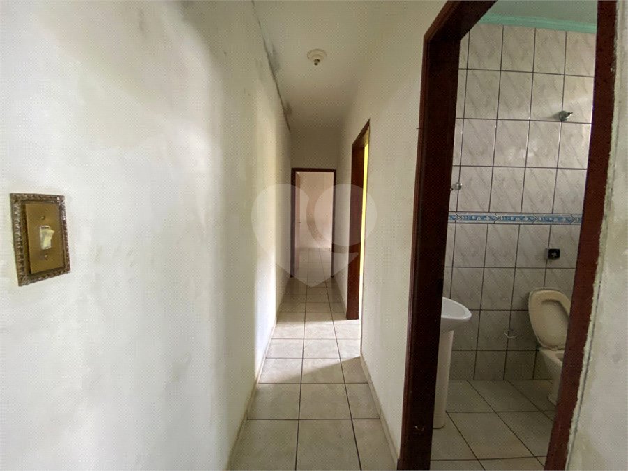 Casa à venda com 2 quartos em Loteamento Municipal São Carlos 3, São Carlos, SP