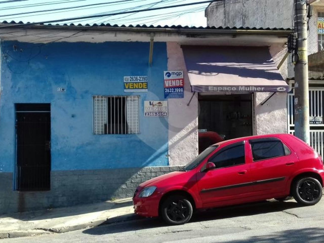 Casa à venda com 2 quartos em Vila Maria Alta, São Paulo, SP