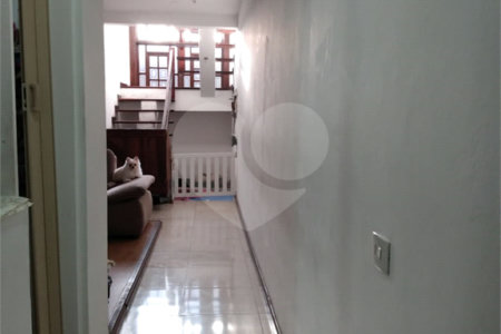 Sobrado à venda com 3 quartos, sendo 1 suíte,  em Jardim Camila, Mogi das Cruzes, SP