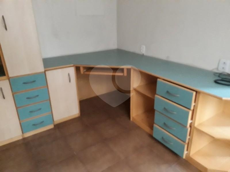 Sobrado à venda com 4 quartos em Brooklin Paulista, São Paulo, SP