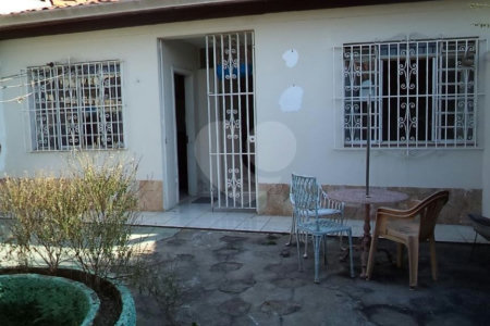 Casa Térrea à venda com 4 quartos em Alto da Lapa, São Paulo, SP