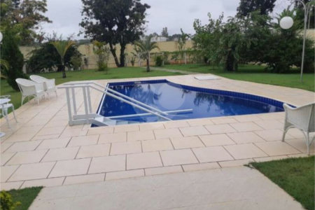 Casa à venda com 4 suítes no condomínio Aldeia da Serrinha, Sorocaba - SP