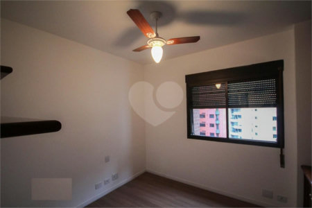 Apartamento à venda com 4 quartos, sendo 2 suítes,  em Real Parque, São Paulo, SP