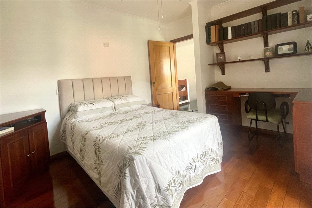 Sobrado à venda com 4 quartos, sendo 2 suítes, em Jardim Franca, São Paulo, SP