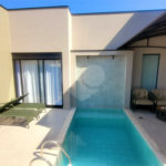 Casa à venda com 4 suítes no condomínio Sta Morriz, Campinas - SP